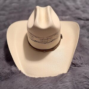 Justin Boots Cream Cowboy Hat